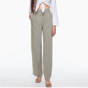 Aritzia Wilfred Effortless Pant, Sage Green, Size 0